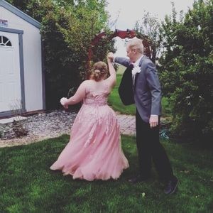 Pink dress WITH POCKETS!!